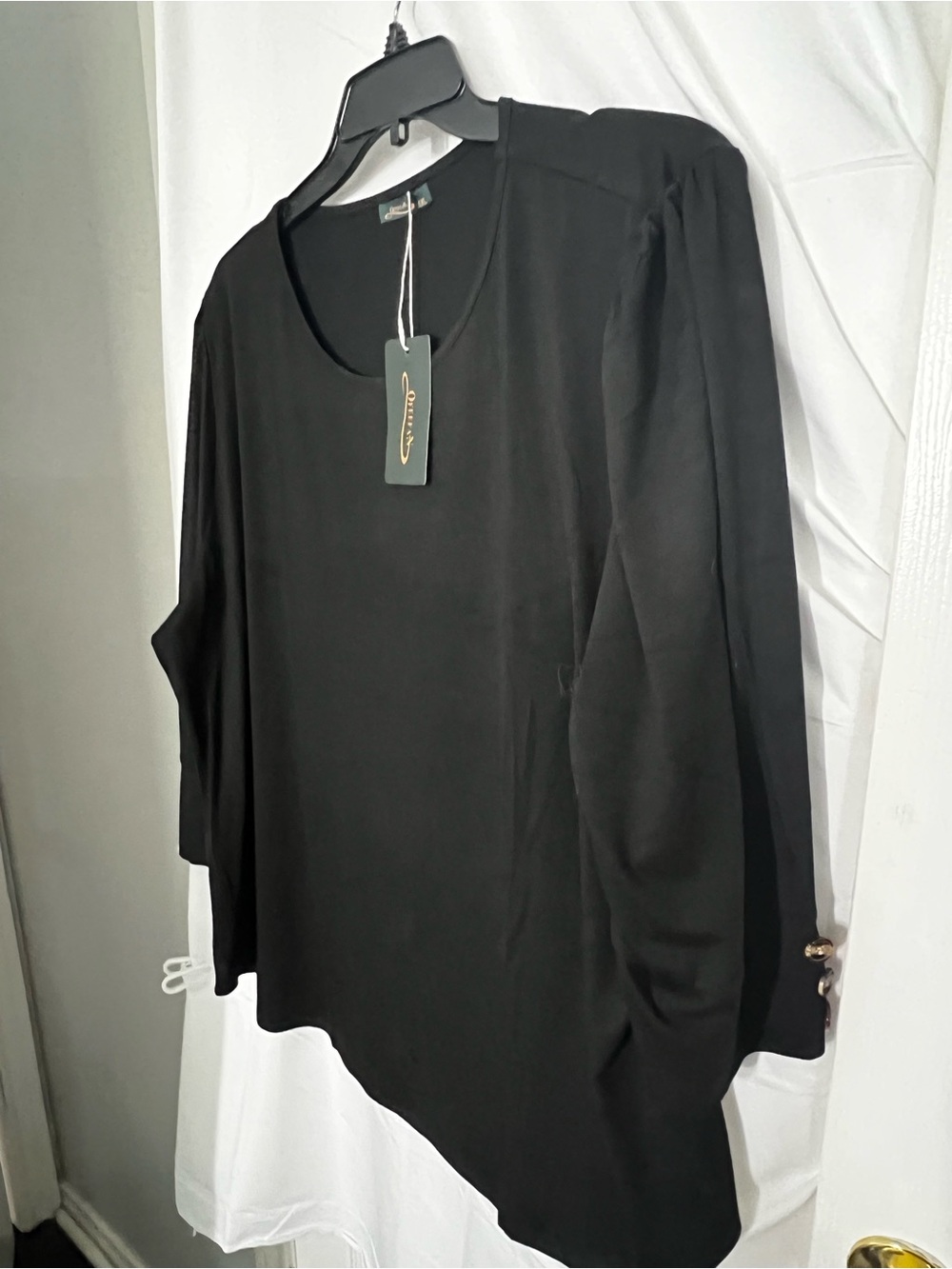[Brand] Black Asymmetric Long-Sleeve Women's Top